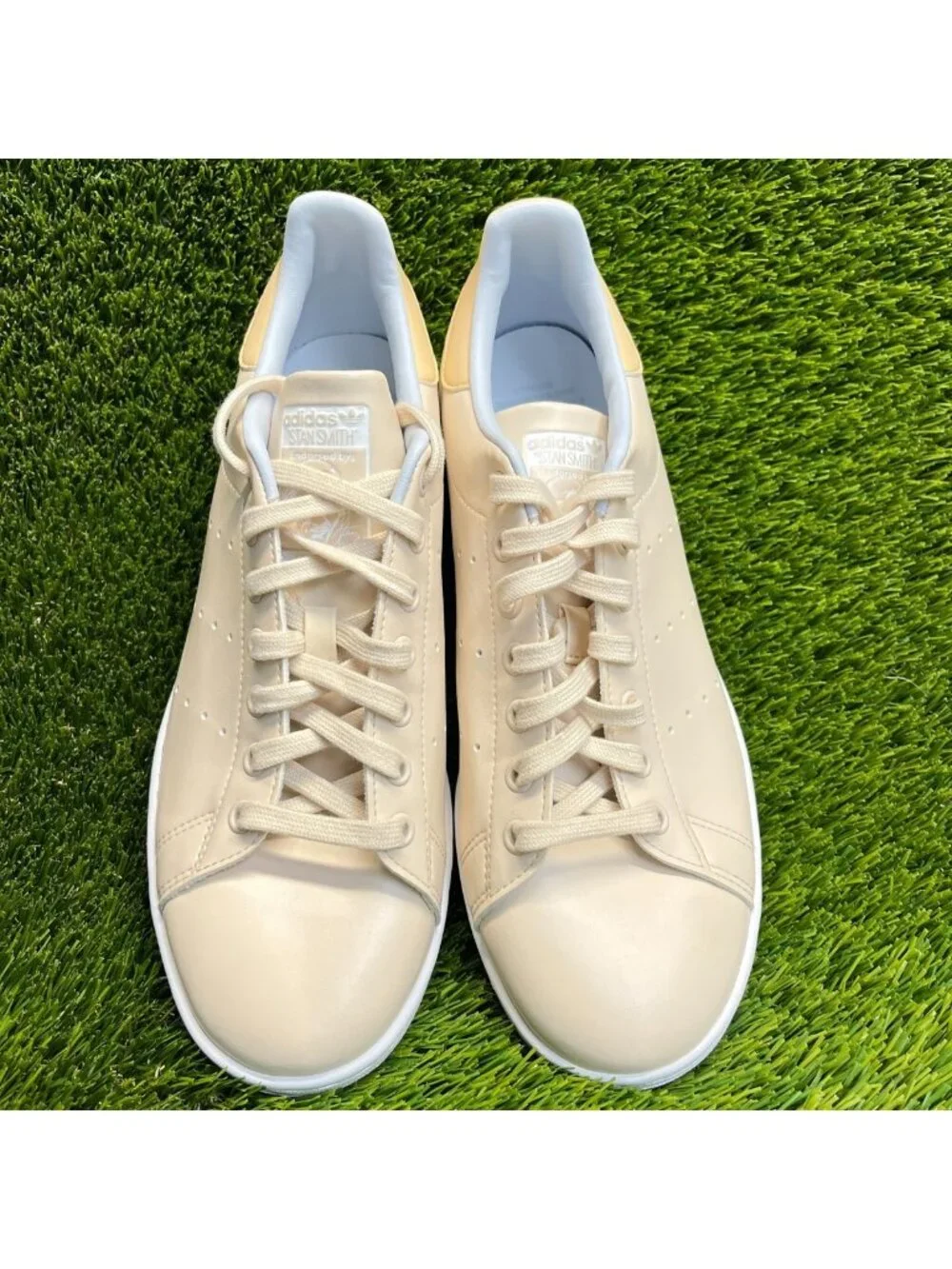 Adidas Stan Smith Womens Size 10.5 Ivory White Athletic Leather Shoes Sneakers